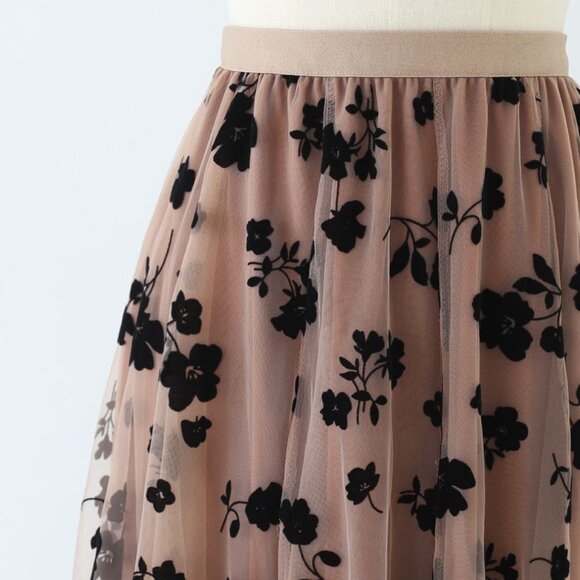 3D Posy Double-Layered Mesh Midi Skirt in Caramel - Picture 4 of 5